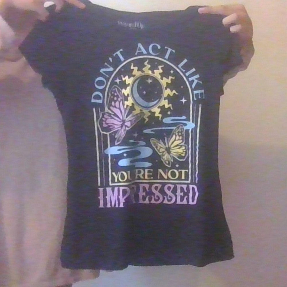 A shirt.